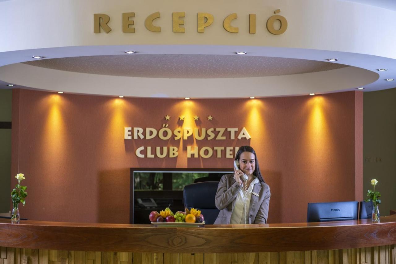 Erdospuszta Club Hotel Fenyves Дебрецен Екстериор снимка