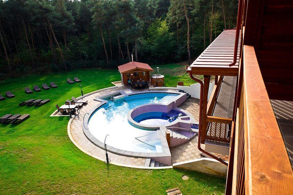 Erdospuszta Club Hotel Fenyves Дебрецен Екстериор снимка